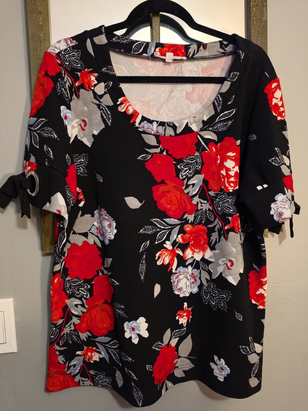 cleo Black Floral Tie-Sleeve Top with Red Roses